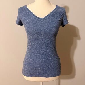 Abercrombie & Fitch Heathered Blue V-Neck Tee